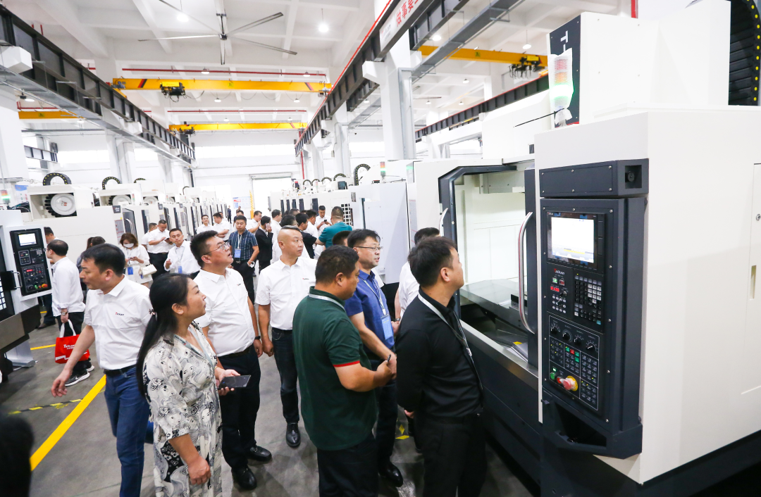 NG娱乐
集团轮毂加工行业“工厂开放日”圆满落幕! NG娱乐
集团轮毂加工行业“工厂开放日”圆满落幕!