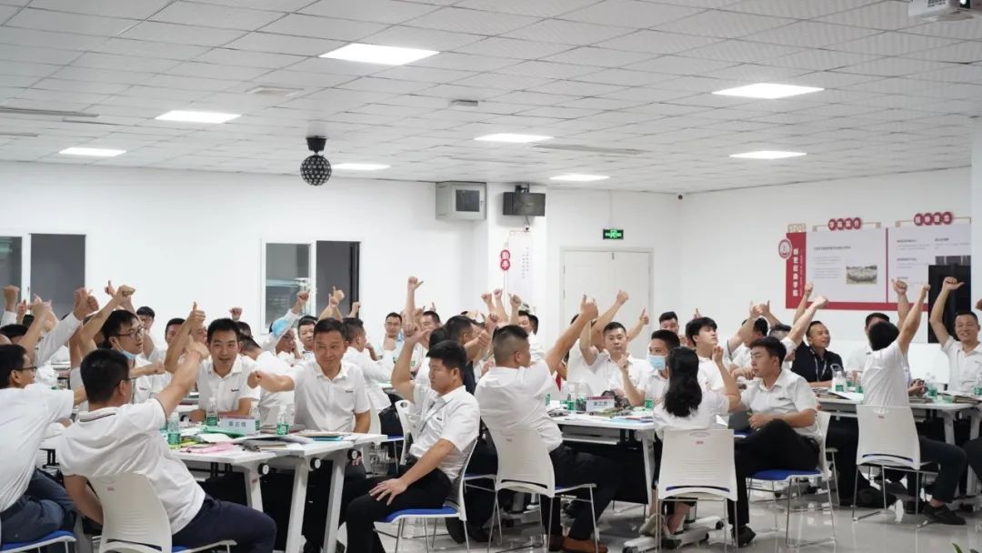 用教育将人才和企业链接,是NG娱乐
商学院的使命 用教育将人才和企业链接,是NG娱乐
商学院的使命