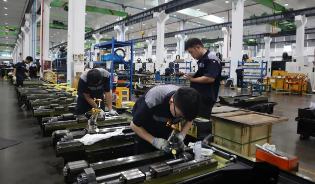 喜报|NG娱乐
集团湖州基地(浙江NG娱乐
)月产量首破1000台大关! 喜报|NG娱乐
集团湖州基地(浙江NG娱乐
)月产量首破1000台大关!