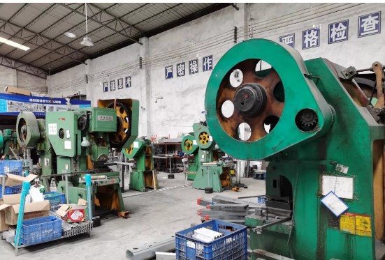 铝型材加工中心