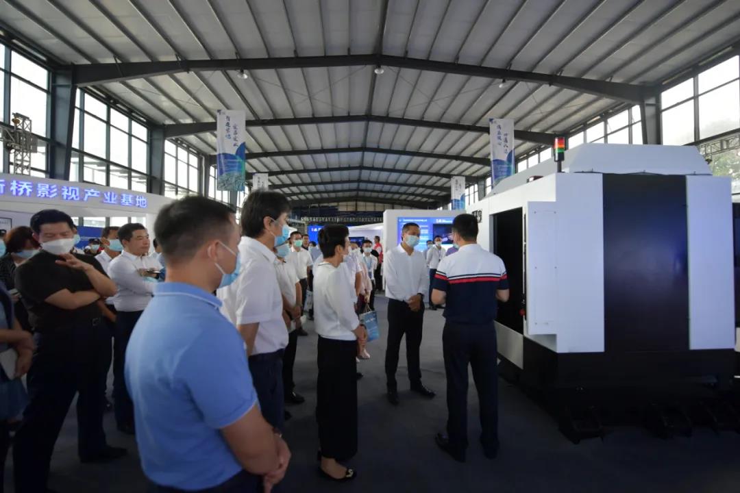 筑梦湾区，智造新桥| 2020宝安区重大项目与产业空间资源对接会圆满收官