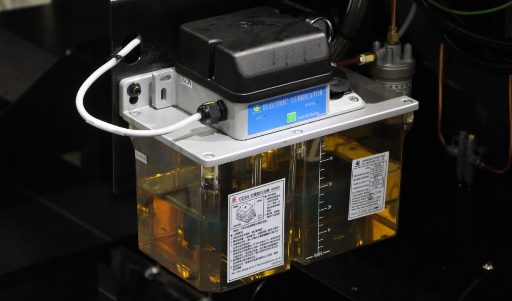 寒潮来袭!低温环境下如何做好加工中心维护保养 寒潮来袭!低温环境下如何做好加工中心维护保养