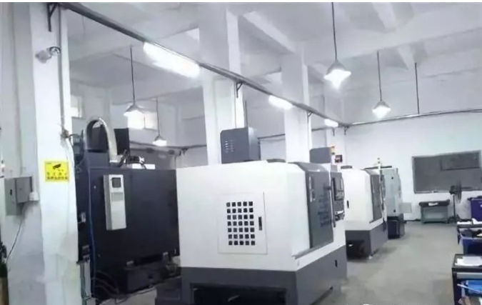 数控铣床和数控加工中心到底有什么区别? 数控铣床和数控加工中心到底有什么区别?