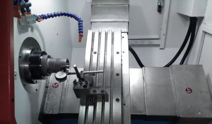 数控加工中心与数控铣床编程和操作的区别